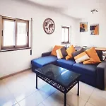 Daire Casa Dos Sinos 1 *