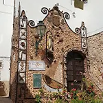 Daire Casa Dos Sinos 1 *
